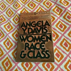 WOMEN RACE AND CLASS BY ANGELA DAVIS